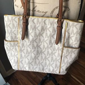 Michael Kors large jet set tote